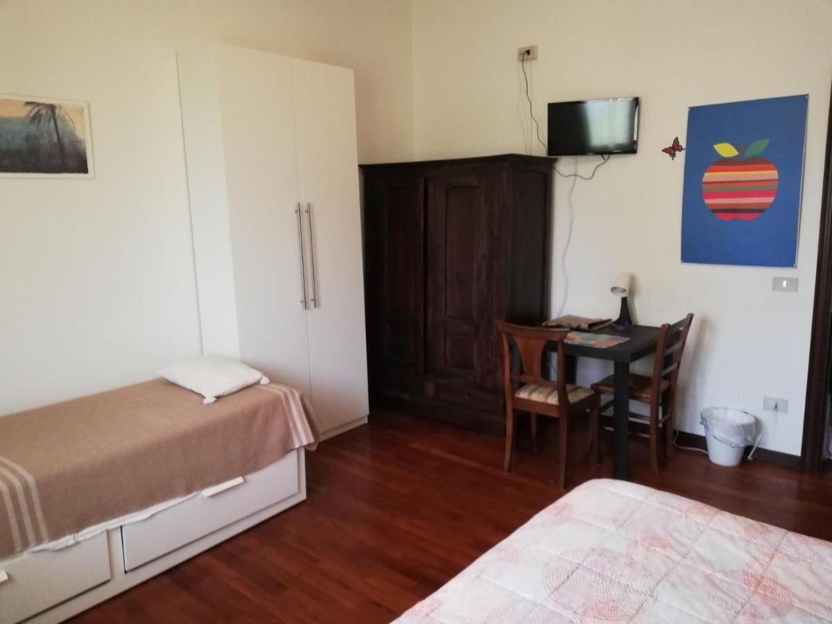 La Casa Di Filippo Hotel Pisa Bagian luar foto