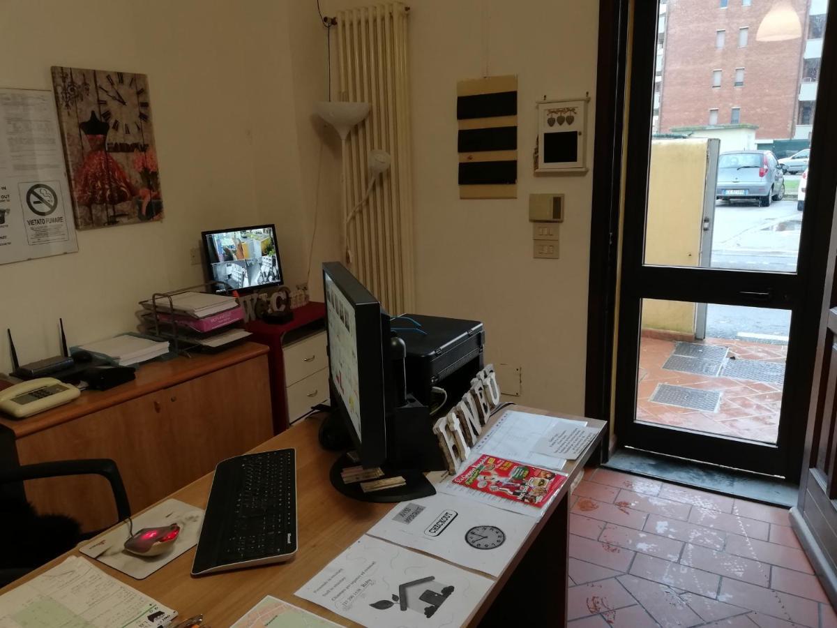 La Casa Di Filippo Hotel Pisa Bagian luar foto